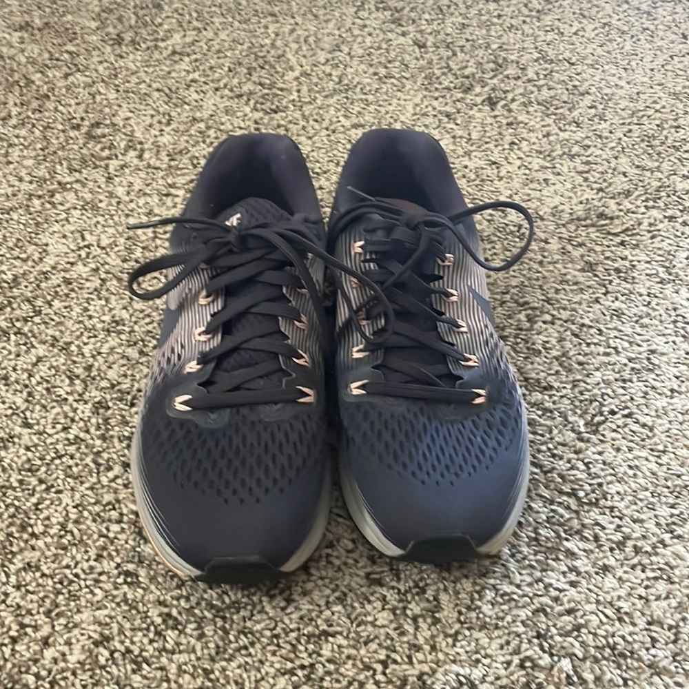 Nike Zoom Pegasus 34 Size 8.5